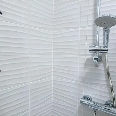 Lägenhet Da Un Amico, Relax E Design A Sambuceto *